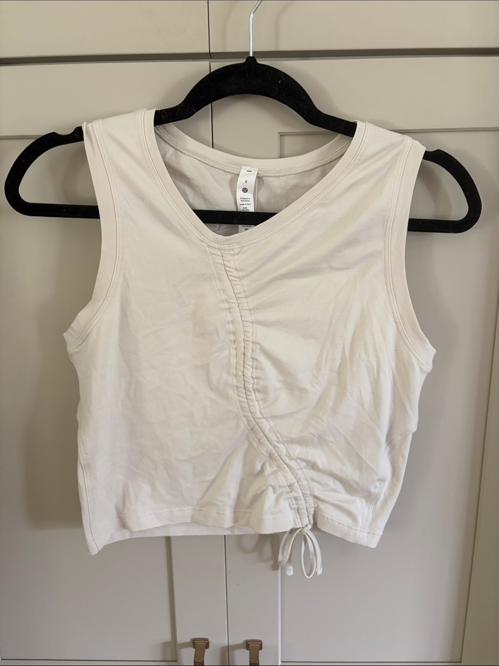 Women's Lululemon Cream Sleeveless Drawstring Tank Top
